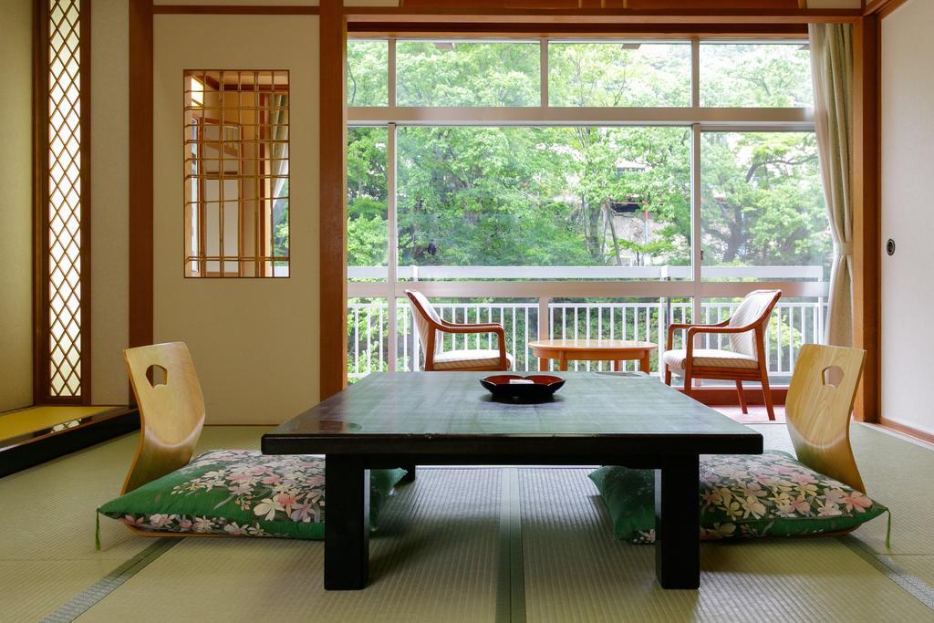 Iizaka Hotel Juraku Fukushima  Eksteriør bilde